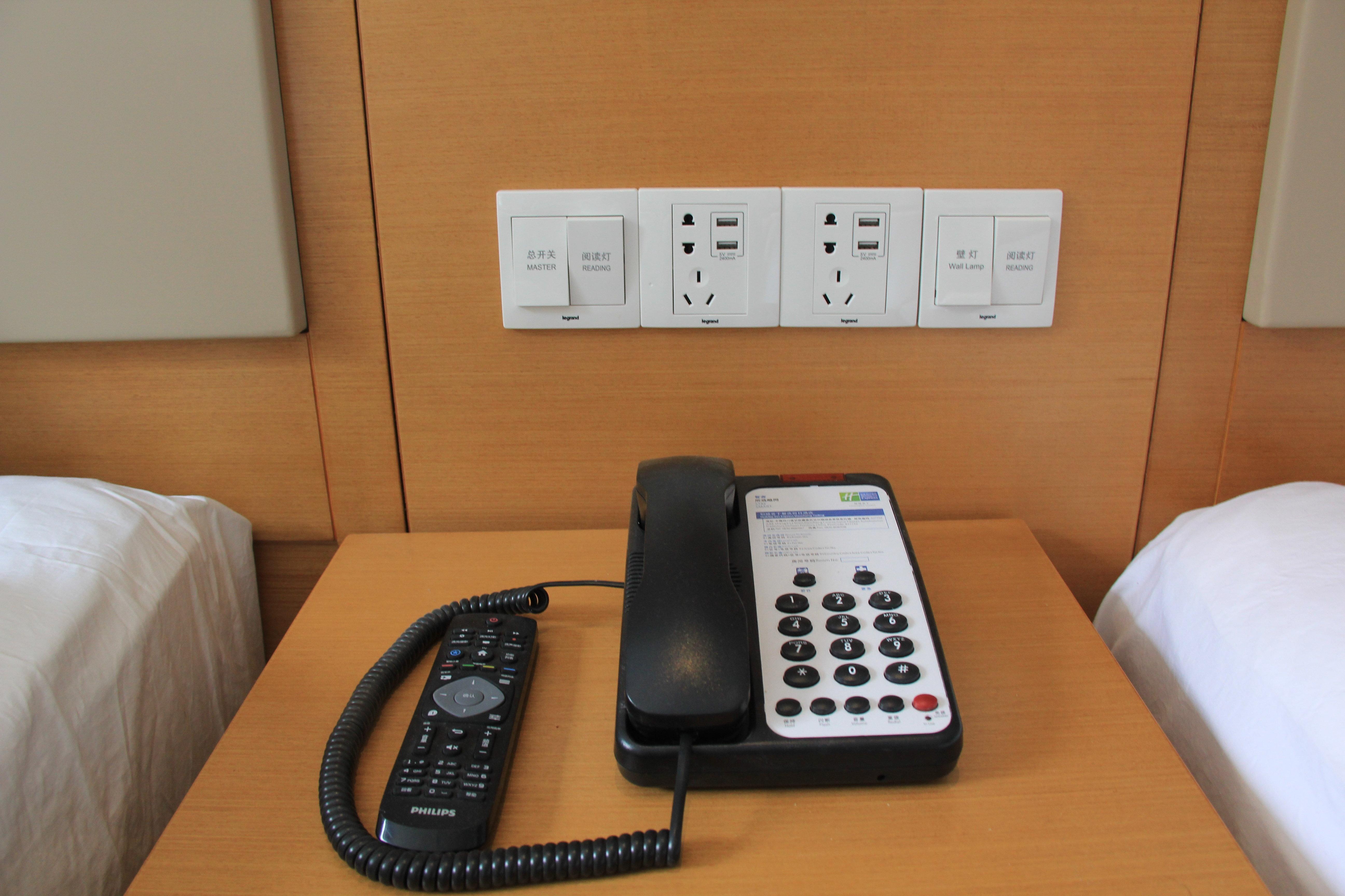 Holiday Inn Express Daocheng Yading, An Ihg Hotel Экстерьер фото