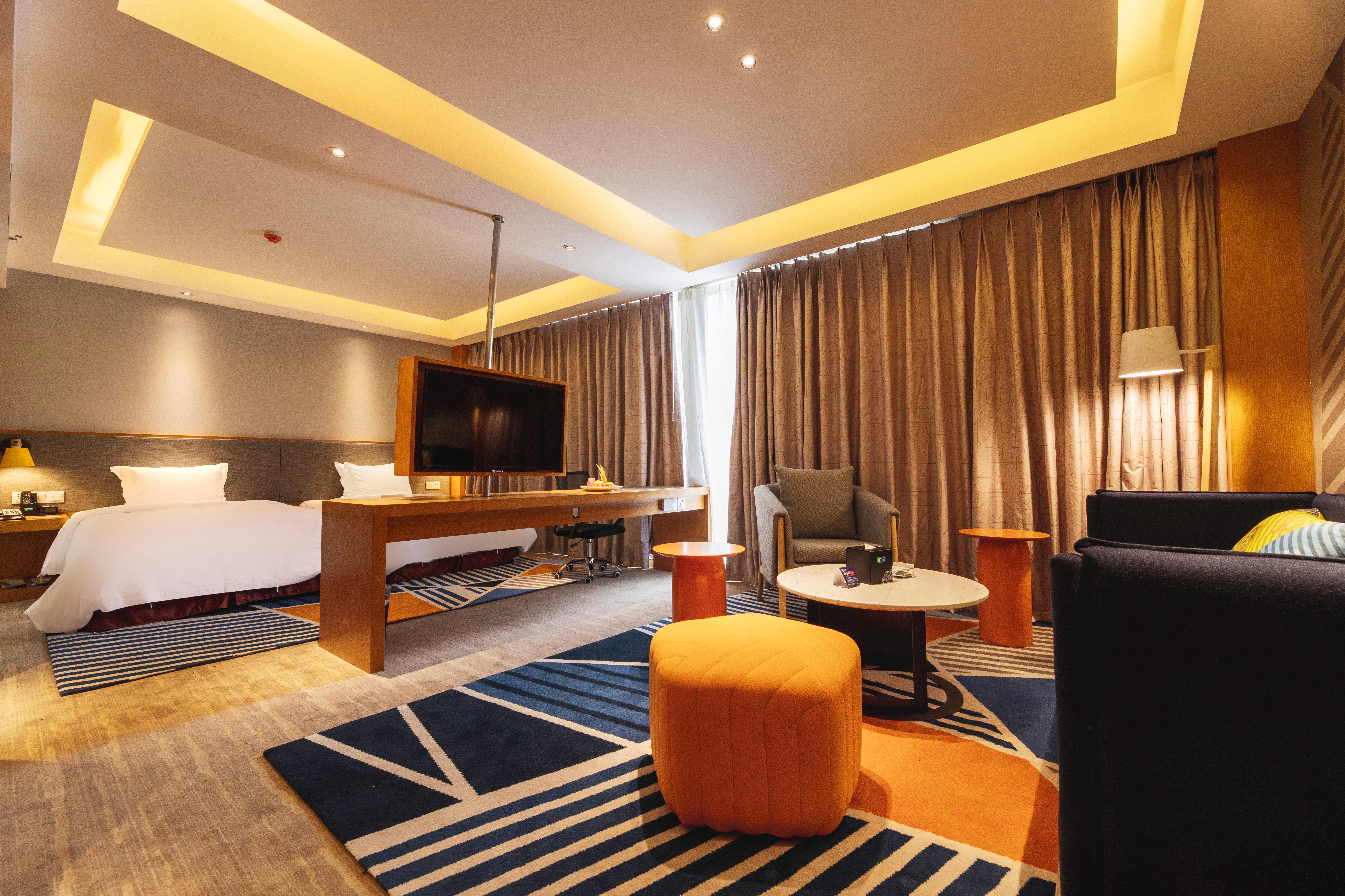 Holiday Inn Express Daocheng Yading, An Ihg Hotel Экстерьер фото