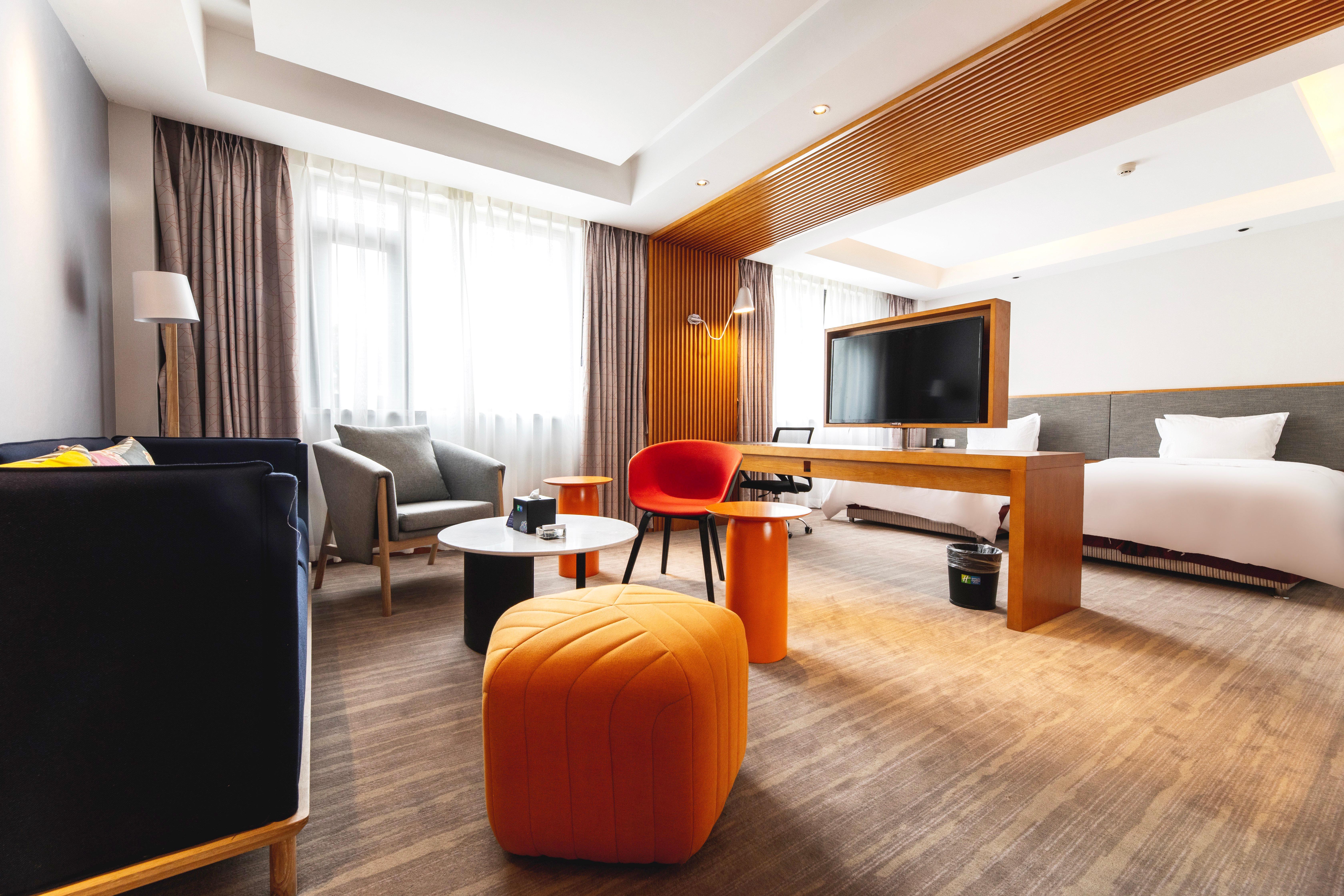 Holiday Inn Express Daocheng Yading, An Ihg Hotel Экстерьер фото